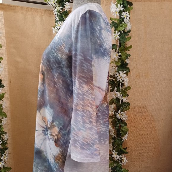 👕ARTW Embellished Tunic👕 - Picture 7 of 16